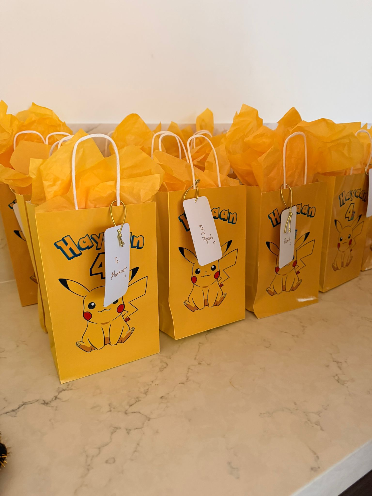 Custom favor boxes/goodie bags for birthday party