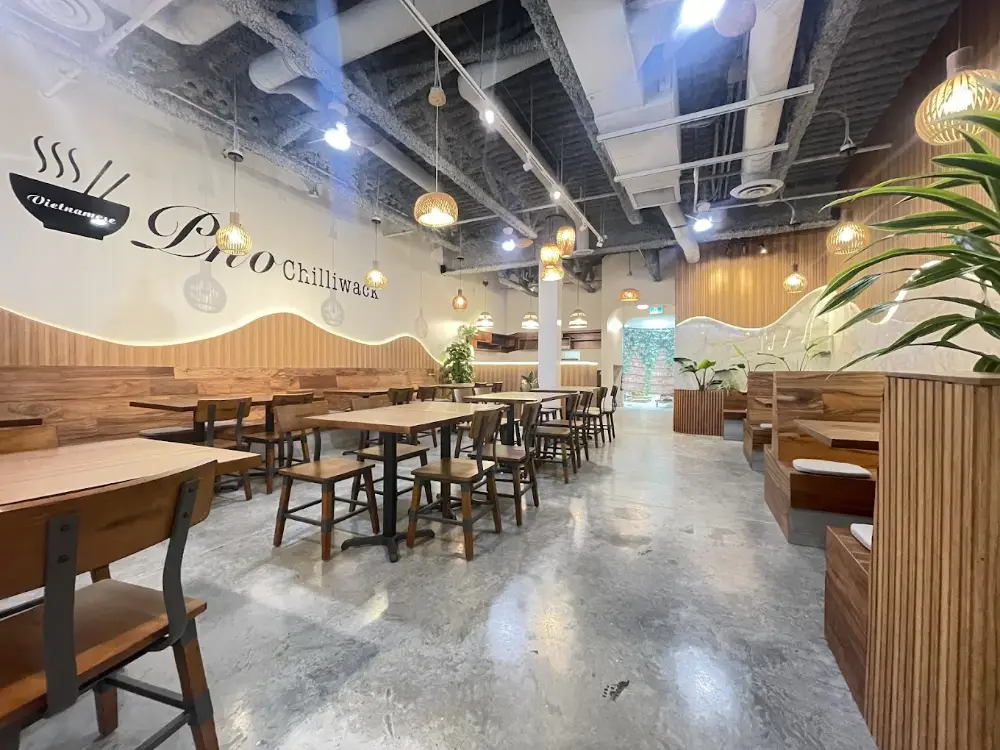 Pho chilliwack restaurant ( Chilliwack)Cần tuyển nhân viên chạy bàn và phụ bếp part time