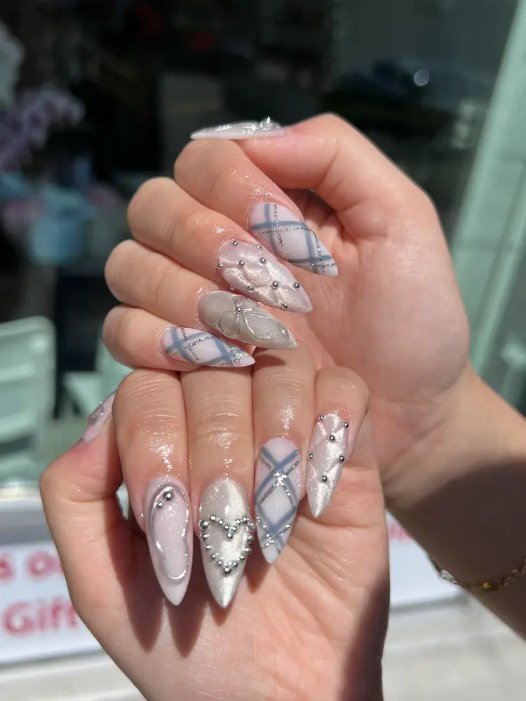Tuyển thợ nail tại White Rock / Surrey